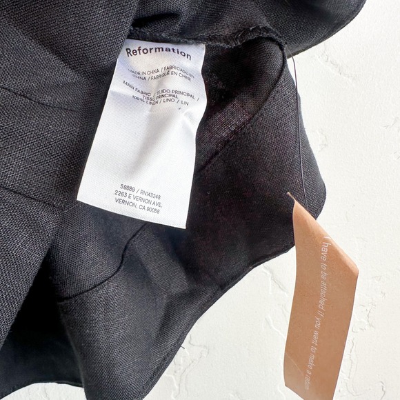 Reformation‎ | Evy 100% Linen Corset Top & Pleated Mini Skirt Set in Black - Picture 11 of 12